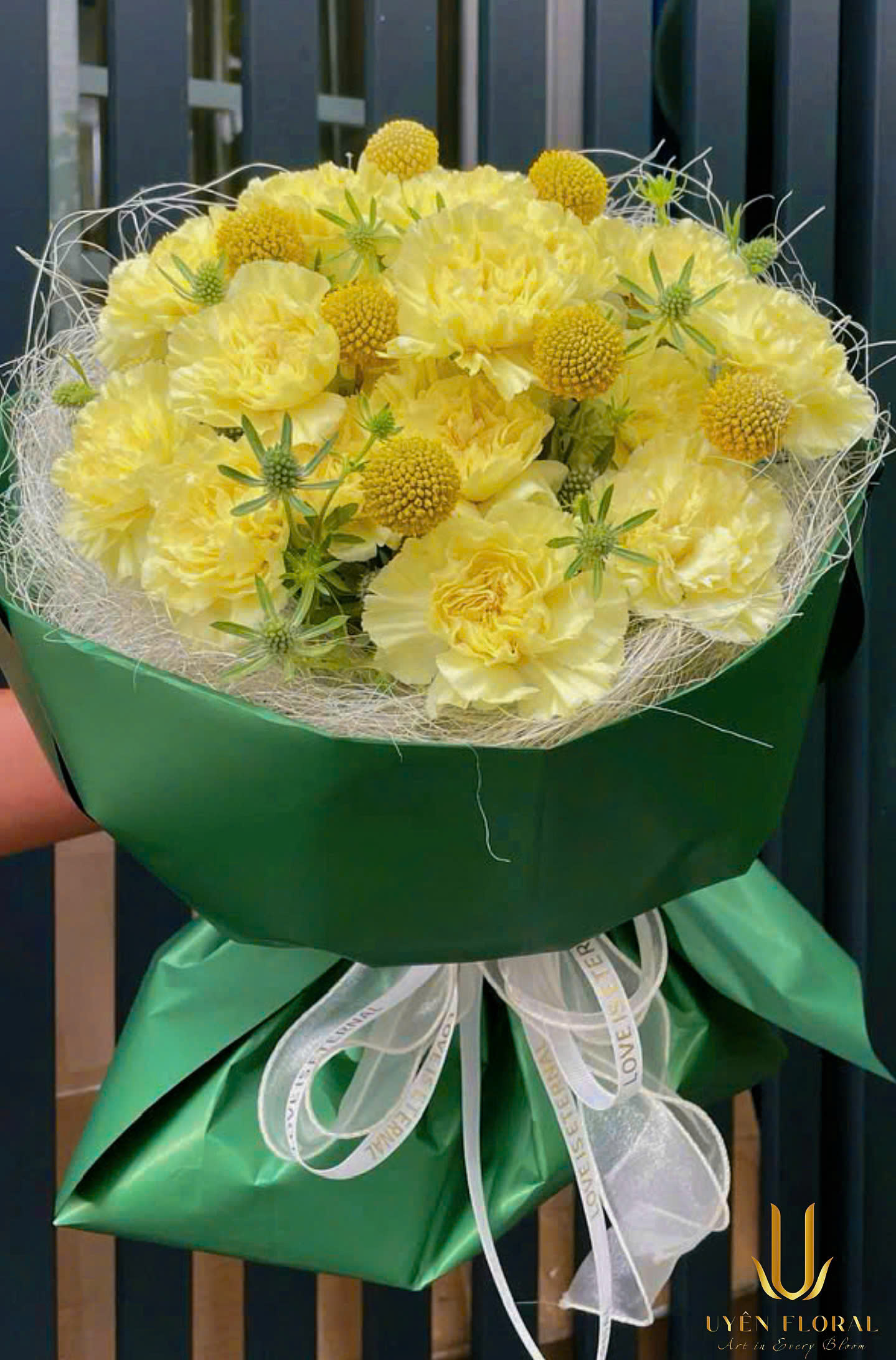 Kệ hoa khai trương